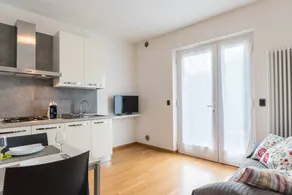 Flat with pool & garden | Mountain view - Image 3