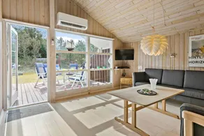 Holiday home with terrace, sauna & BBQ - Image 4