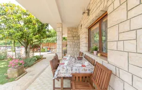 Holiday flat with terrace, 300m from the sea - Image 3
