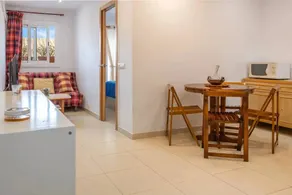Lovely apartment | Sea view | Next to the beach - Image 4