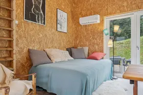 Child-friendly holiday apartment with garden & terrace - Image 5