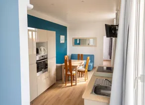 Flat | Beach nearby - Image 3