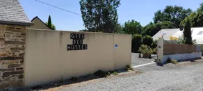 Cottage 'Gîte Des Huttes' with Private Terrace, Private Garden and Wi-Fi - Image 4
