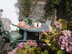 Cottage with garden | Beach view - Image 3