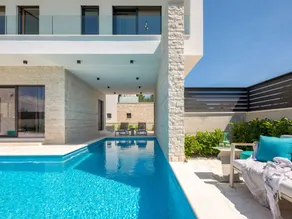 Casa vacacional con piscina privada y barbacoa - Image 5