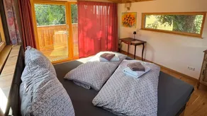 Holiday apartment with garden, terrace & sauna - Image 3