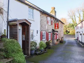 Family-friendly cottage with garden | Pets allowed - Image 2