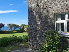 Cottage with garden - Image 3