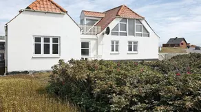 Nice holiday home with terrace, jacuzzi & BBQ | Close to the beach - Image 5