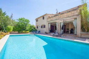 Villa with garden, terrace & barbecue - Image 5