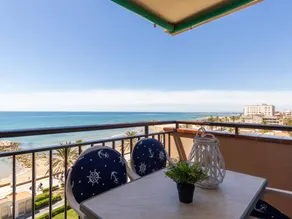 Appartement de vacances avec piscine | Vue mer | Parfait pour le travail à distance - Image 2