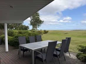 Holiday home with barbecue & terrace | Sea view - Image 3