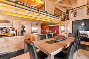 Fully equipped nice chalet with pool, barbeque & garden - Image 5