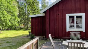 House with garden - Image 3