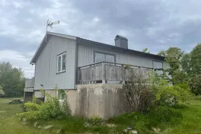 Maison avec terrasse et jardin - Image 4