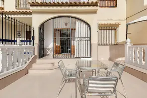 Apartment mit Garten, Terrasse und Pool | Gartenblick - Image 3