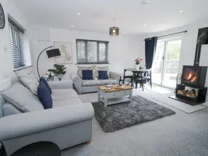 Family-friendly beautiful cottage with garden | Pets allowed - Image 3