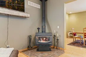 Hilltop Retreat - Image 4