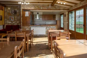 Country House 'Legaire Etxea' with Mountain View, Private Garden and Wi-Fi - Image 4