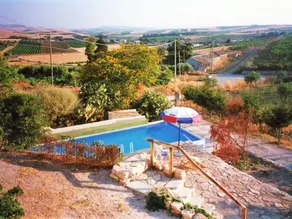 Ferienhaus mit privatem Pool, Grill und Terrasse - Image 3