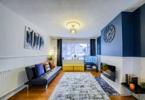 Lovely holiday home with 3 bedrooms for 8 persons - Image 3
