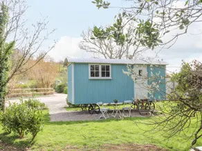 Cottage with garden | Beach view - Image 3