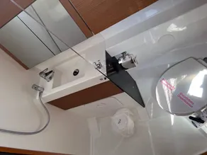 Agréable bateau avec 2 chambres à coucher pour 4 personnes - Image 2