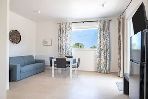 Villa with garden, BBQ & terrace | Garden view - Image 2