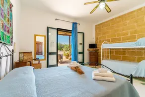 Merveilleux appartement de vacances avec piscine, terrasse et jardin | Vue jardin | Parfait pour le travail à distance | Avec animaux acceptés - Image 2