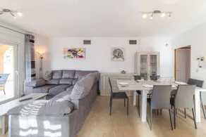 Voll ausgestattete schöne Villa mit Terrasse, Grill und Garten | Nah am Strand | Haustiere erlaubt - Image 5