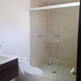Dedicated room with garden & terrace - Image 4