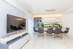 Spacious two bedroom house in Malinska - Image 4