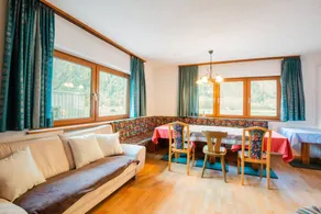 Beautiful holiday home | Mountain view | Pets allowed - Image 2