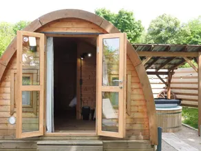 Child-friendly unique accommodation with hot tub, terrace & heated pool - Image 5