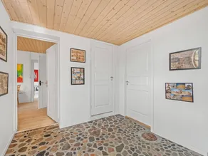 Family-oriented nice holiday home with terrace & garden | Close to the beach | Pet-friendly - Image 5