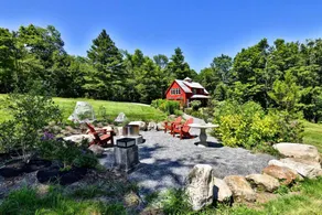 The Coolidge Barn - Game Room, Fire pit & Mountain Views - Sleeps 6 - Image 3