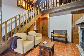 Holiday apartment with terrace & barbecue | Mountain view - Image 3