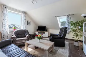 Holiday apartment with terrace, garden & barbecue | Garden view - Image 3