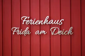 Holiday Home 'Frida Am Deich' with Private Terrace, Garden, Wi-Fi, Sauna & Fireplace - Image 4