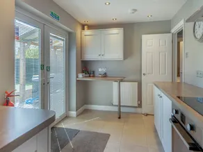 Children-friendly lovely cottage with barbecue, garden & hot tub | River view | Pet-friendly - Image 5