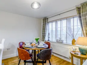 Family-friendly cottage with garden - Image 5