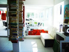 Flat with garden - Image 5
