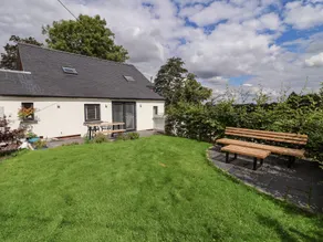 Cottage avec jardin - Image 2