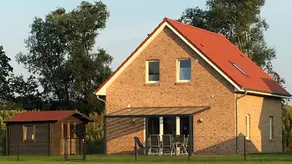 Ferienhaus mit Terrasse, Grill und Pool | Seeblick - Image 2