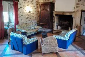 Spacious house near the centre of Landevieille enclosed garden - Image 4