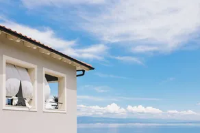 Family-friendly villa with garden, private pool & terrace | Water view - Image 3