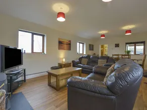 Family-friendly nice cottage with garden | Beach view | Pet-friendly - Image 4