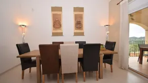 Flat with private pool, garden & terrace - Image 5