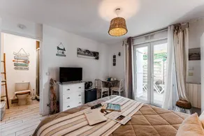 Chambre d'hôtes avec piscine, internet haut débit et jardin | Avec animaux autorisés - Image 5