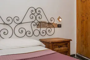 Private room with pool, garden & terrace | Garden view - Image 2